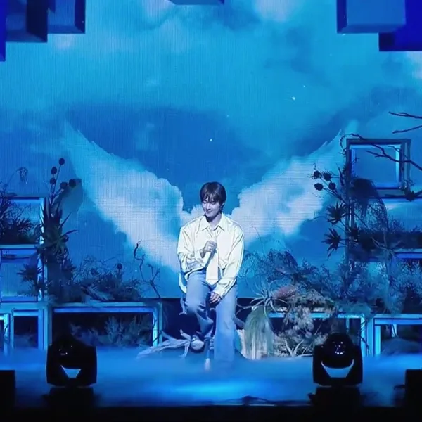 Top Photo Full of Onew (SHINee) Love