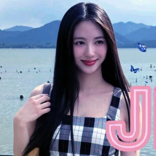 Today's Most Loved Jiwon (Cherry Bullet)