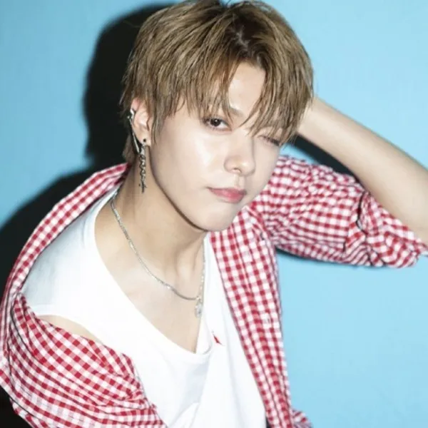 Top Photo Full of Ji Hansol Love