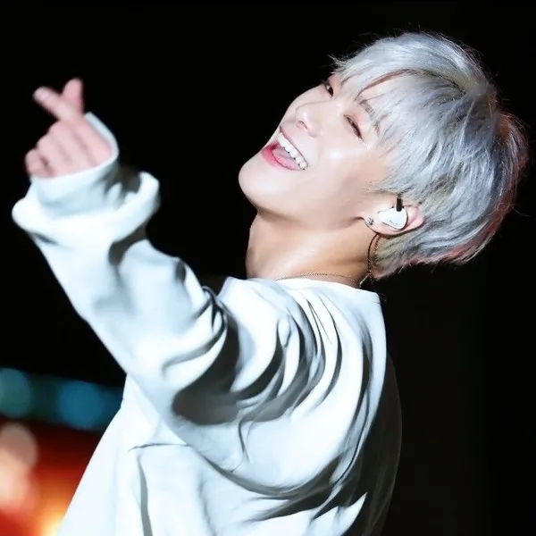 Top Photo Full of Moonbin (ASTRO) Love