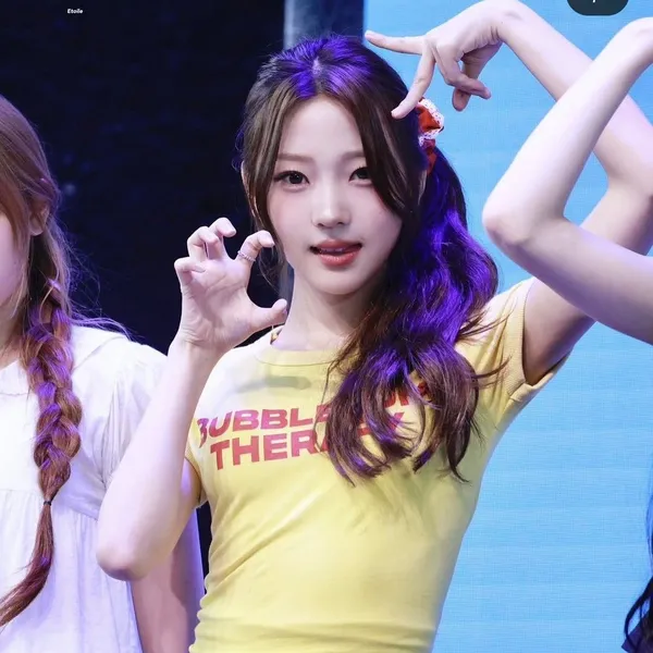 Top Photo Full of Stella (Hearts2Hearts) Love