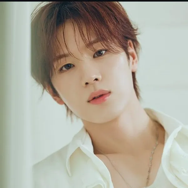 Today's Most Loved Yoonsung (8TURN)