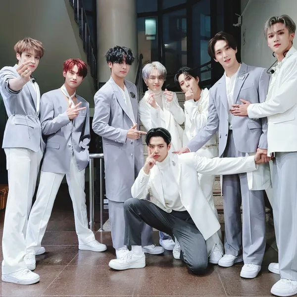 Today's Most Loved PENTAGON