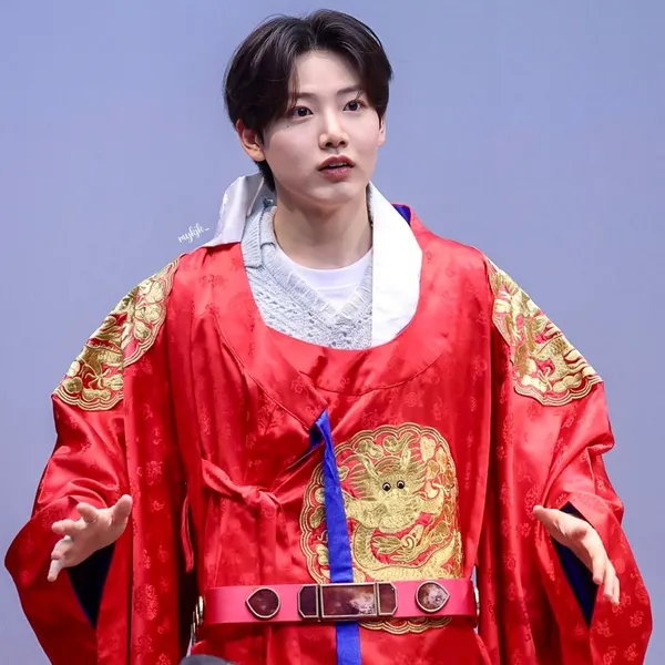 준규 (TREASURE) 팬심 가득한 인기 사진