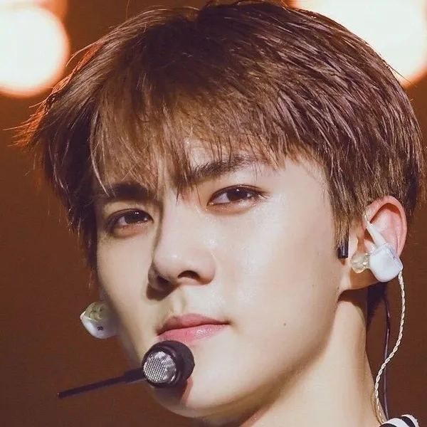 今日最受喜愛的世勳 (EXO)