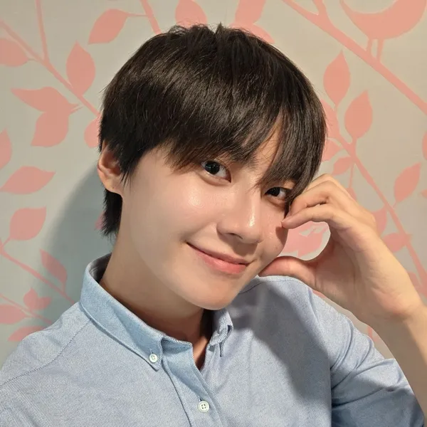 오늘 가장 사랑받은 이진혁의 모습