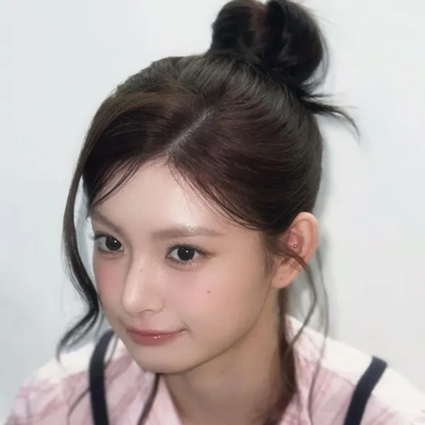 今日最も愛されたイロン (EVERGLOW)の姿