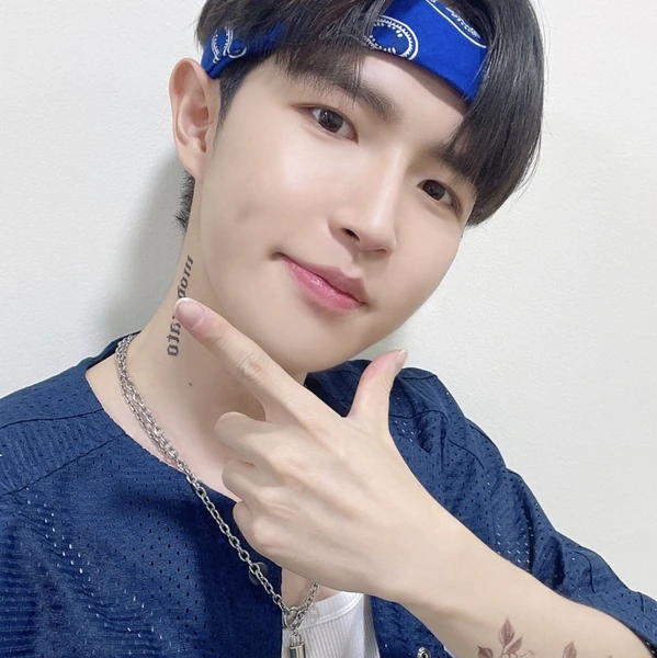 Today's Most Loved Kim Jaehwan