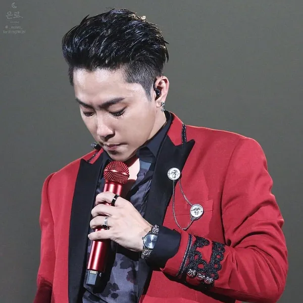 ウン・ジウォン (SECHSKIES)への愛が詰まった人気写真