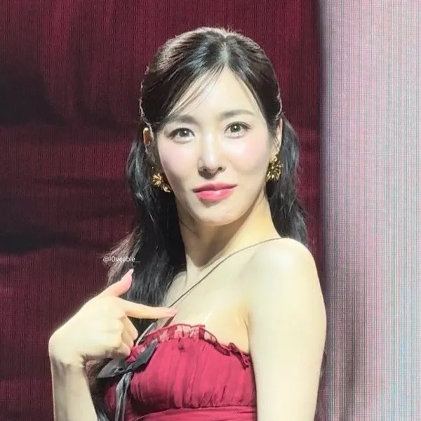 今日最受喜愛的Tiffany Young (少女時代)