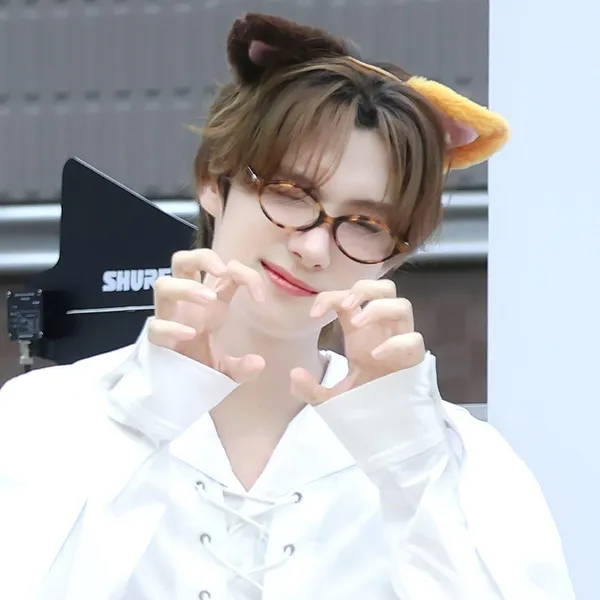 Momen Terbaik Youngjae (TWS) Pilihan Penggemar