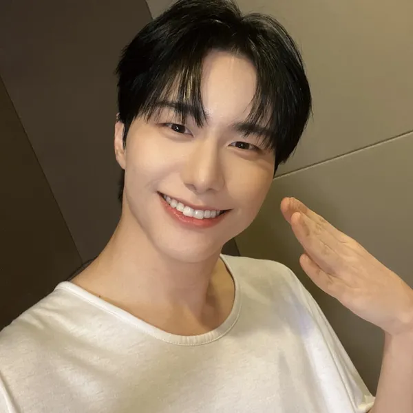 Today's Most Loved Kang Seungsik (VICTON)