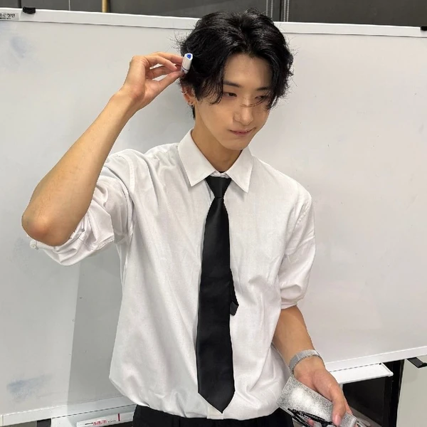 Today's Most Loved Yu Junwon