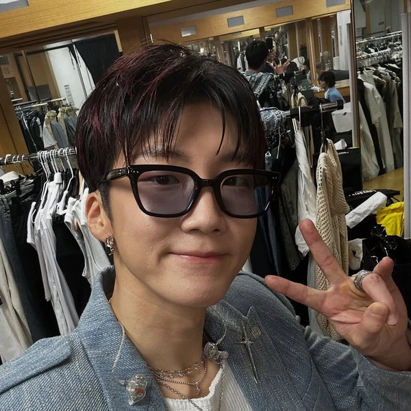 Today's Most Loved Seunghoon (WINNER)