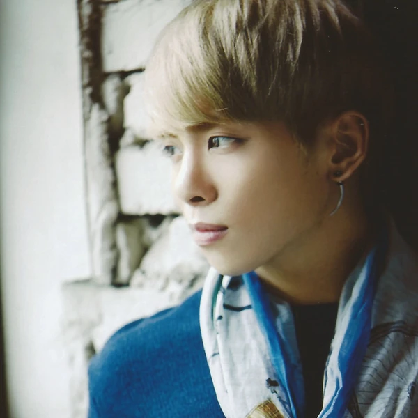 Today's Most Loved SHINee
