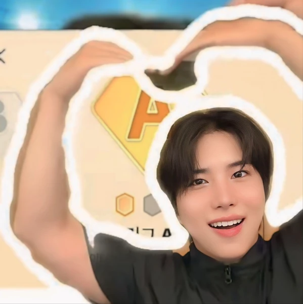 Top Photo Full of Wow (A.C.E) Love