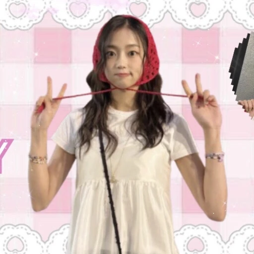 Today's Most Loved Jang Yeeun