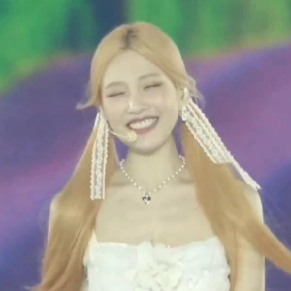 Fans' Pick: Best Moment of Joy (Red Velvet)