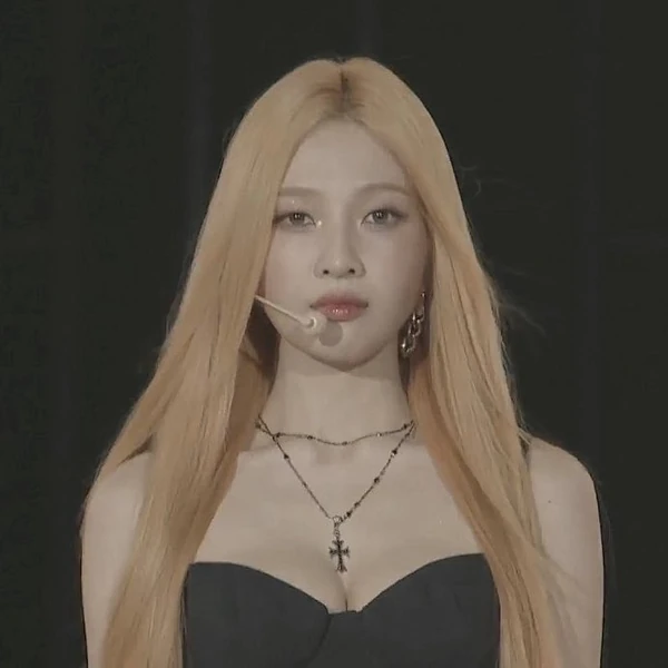 Top Photo Full of Joy (Red Velvet) Love