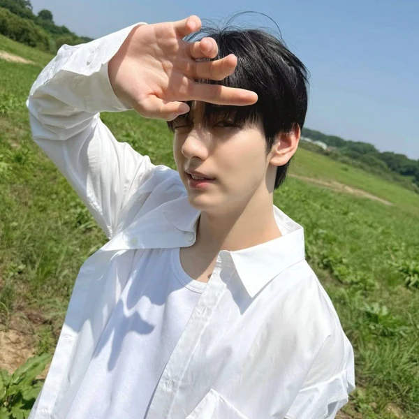 Today's Most Loved Soobin (TOMORROW X TOGETHER)