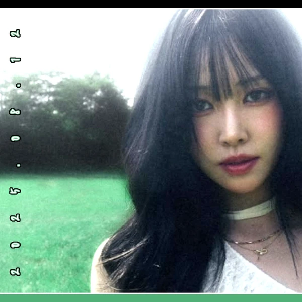 Top Photo Full of Yuju (GFRIEND) Love