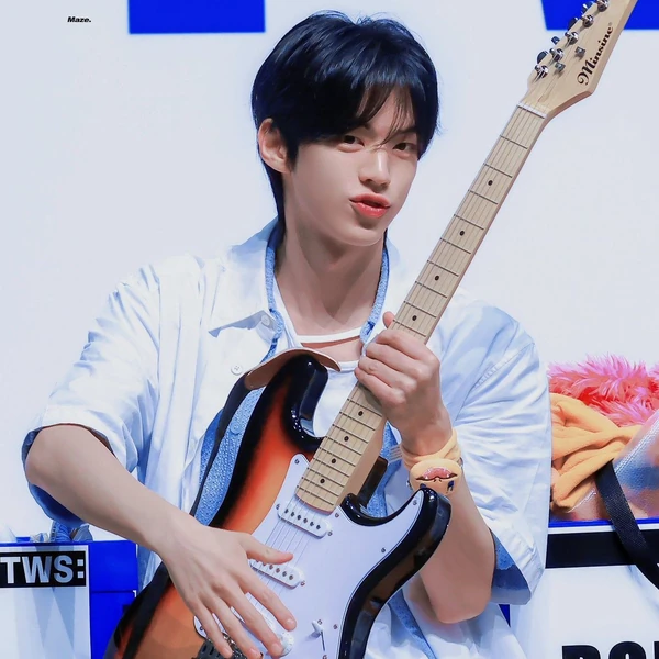 Today's Most Loved Dohoon (TWS)