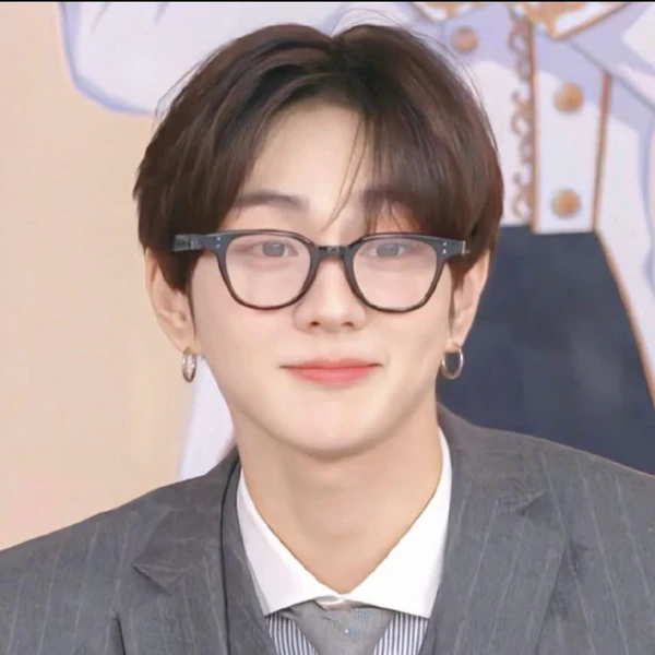 Today's Most Loved Jungwon (ENHYPEN)