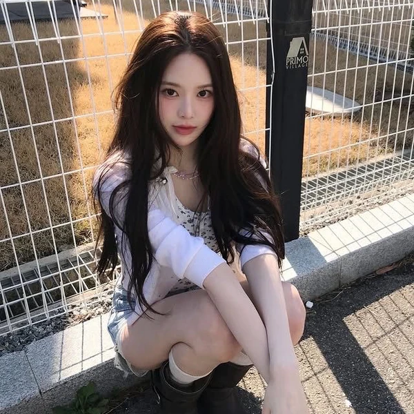 Today's Most Loved Bang Jeemin (izna)