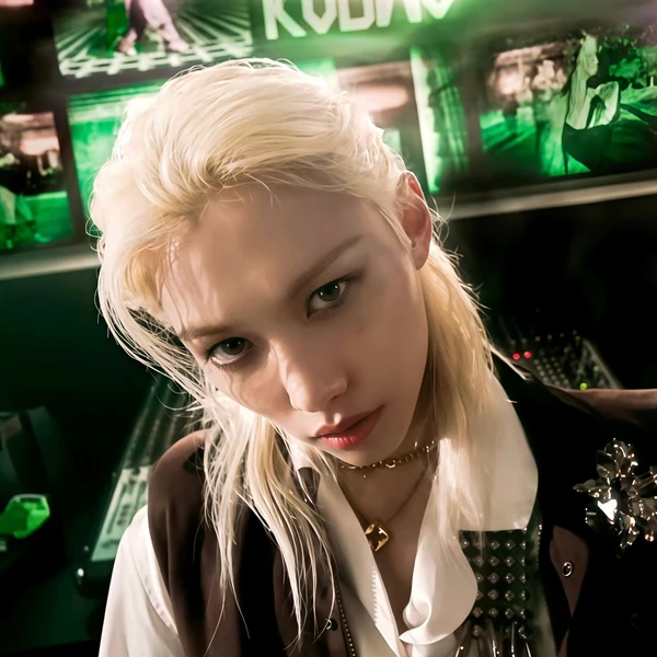 Popular profile image of Felix (Stray Kids) selected by votes