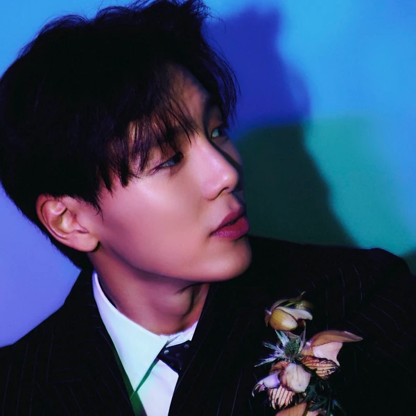 Most popular banner post of Shownu (MONSTA X) in the community