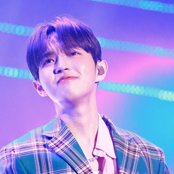 Momen Terbaik Kim Jaehwan Pilihan Penggemar