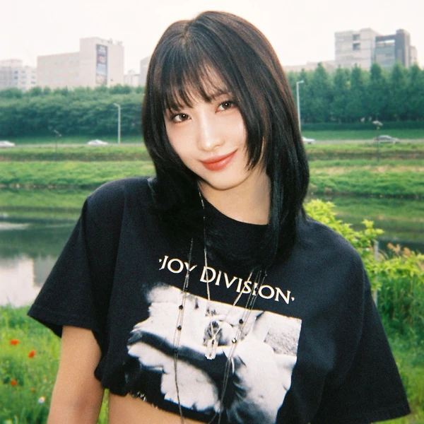 Today's Most Loved Momo (TWICE)