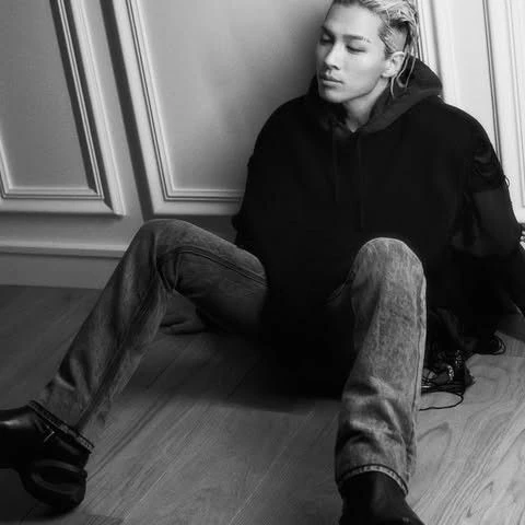 Today's Most Loved Taeyang (BIGBANG)