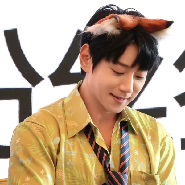 Fans' Pick: Best Moment of Hwang Chiyeol