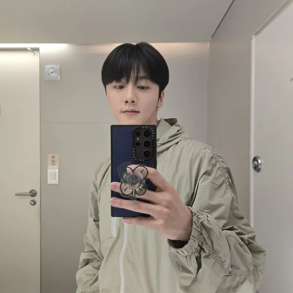 Today's Most Loved Youngbin (SF9)