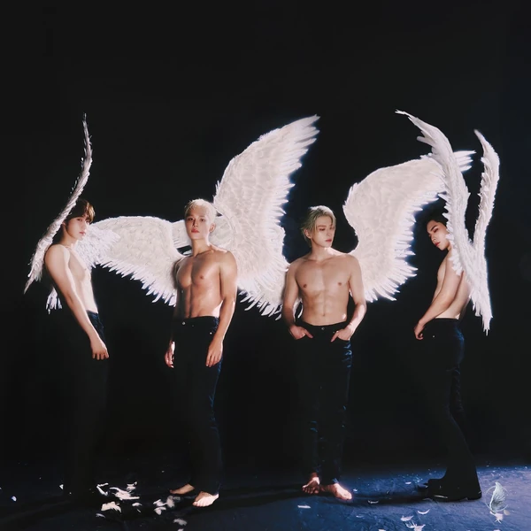 Top Photo Full of CIX Love
