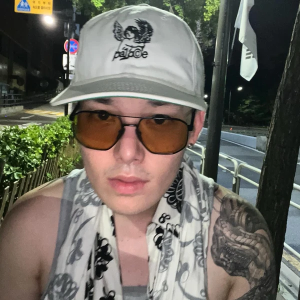 Today's Most Loved Zelo