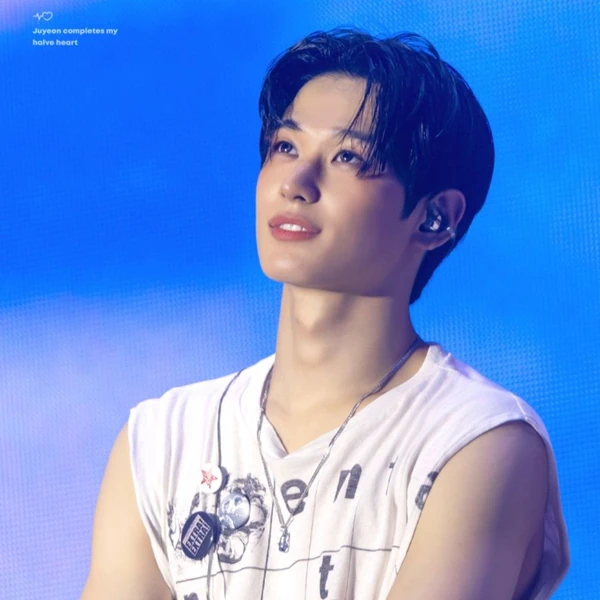 Theboyz ジュヨン FC入会特典 未公開フォト THE BOYZ ジュヨン ファンダムコミュニティ │ KPOP人気No.1