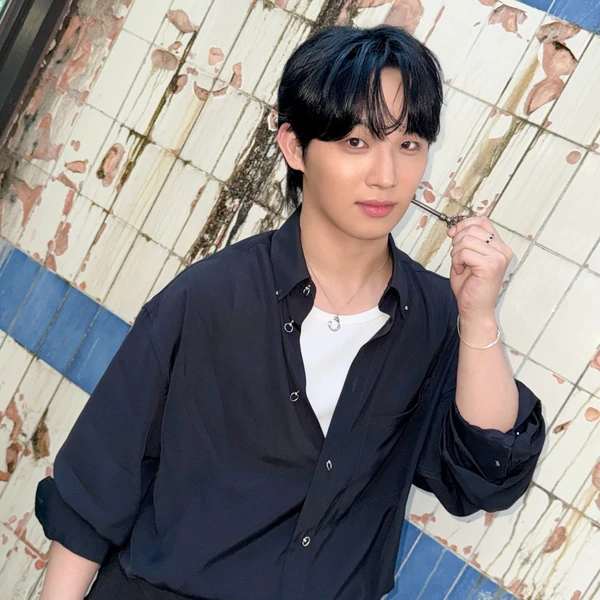 Top Photo Full of Lim Hyunsik (BTOB) Love