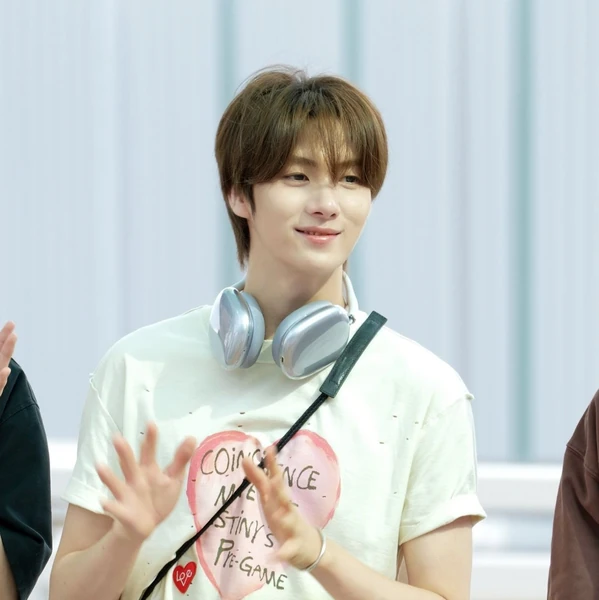 Fans' Pick: Best Moment of Youngjae (TWS)
