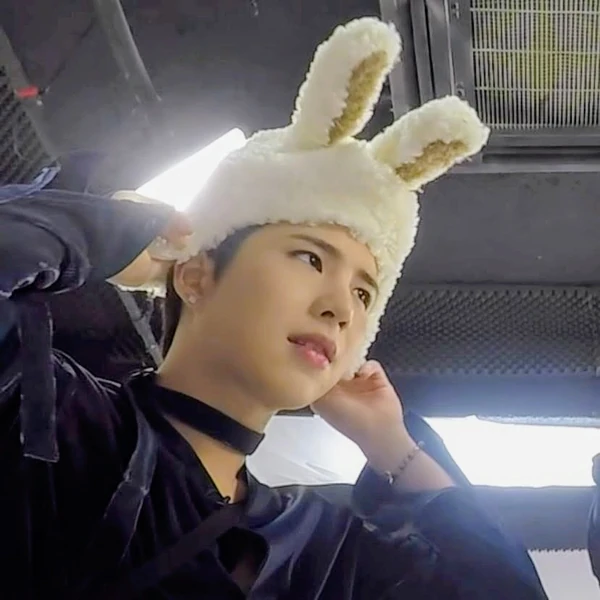 Today's Most Loved Wow (A.C.E)