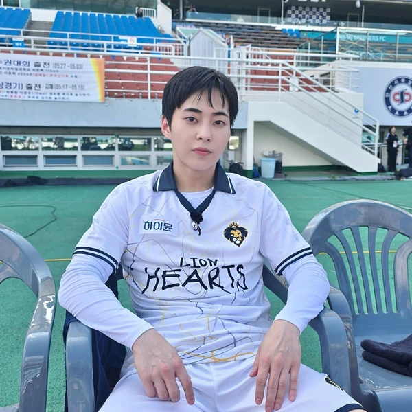 Today's Most Loved Xiumin (EXO)