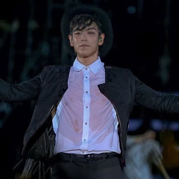 Top Photo Full of T.O.P Love