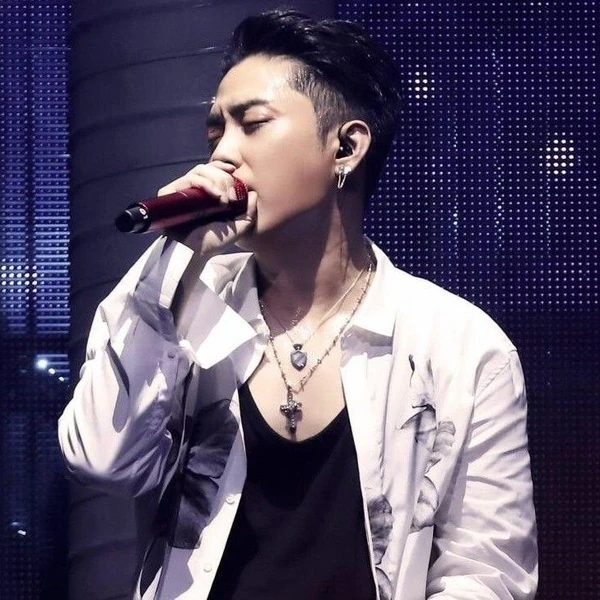 Fans' Pick: Best Moment of Eun Jiwon (SECHSKIES)