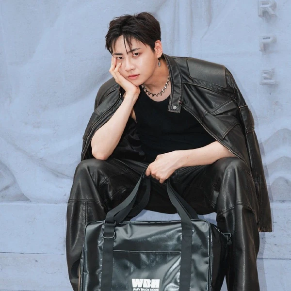 Today's Most Loved Lee Jinhyuk