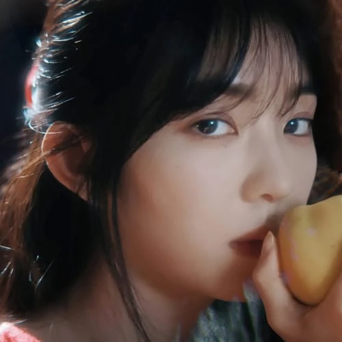 充滿粉絲愛意的Irene (Red Velvet)人氣照片