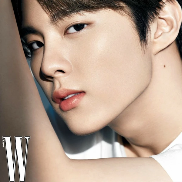 Top Photo Full of Kim Wooseok Love