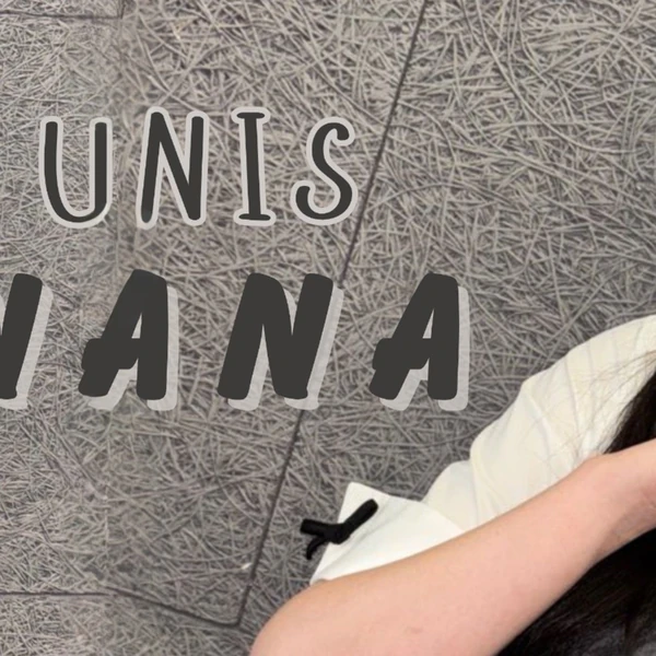 Today's Most Loved Nana (UNIS)