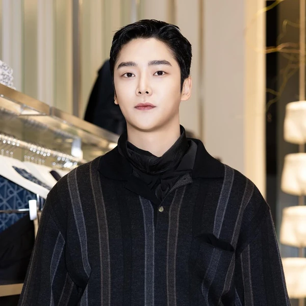 Today's Most Loved Rowoon