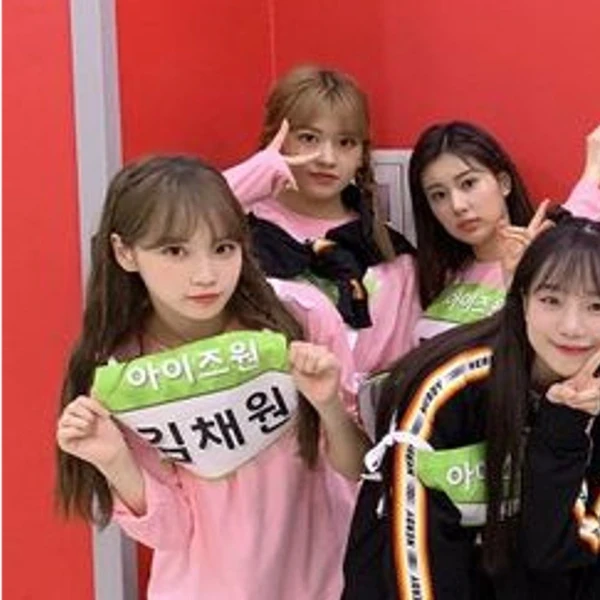 Top Photo Full of IZ*ONE Love